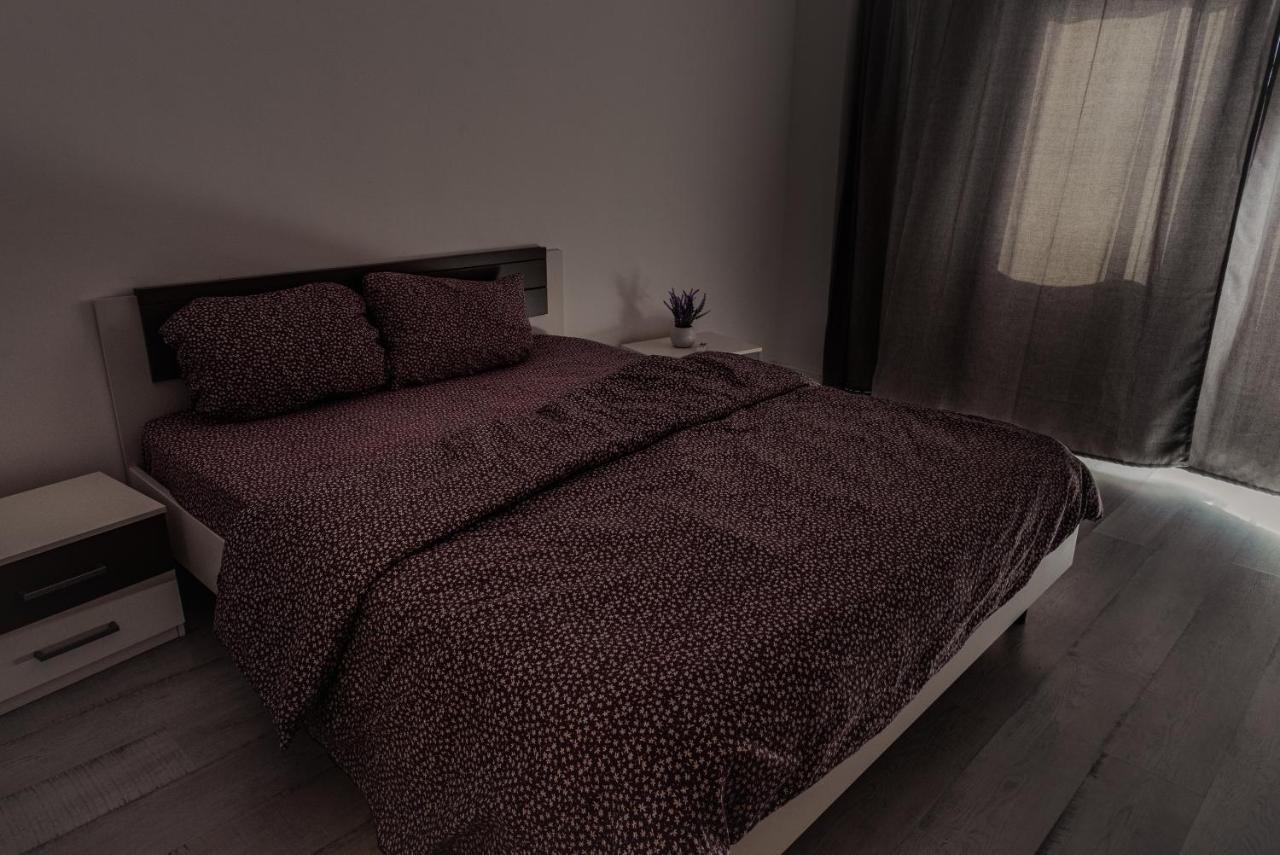 Apartament 2 Camere, Decomandat, In Zona Centrala Бухарест Экстерьер фото